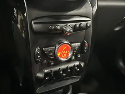 MINI Countryman - Thumbnail 12