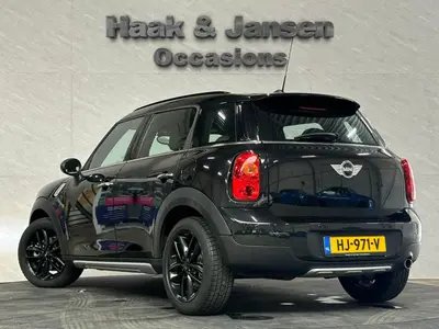 MINI Countryman - Thumbnail 3