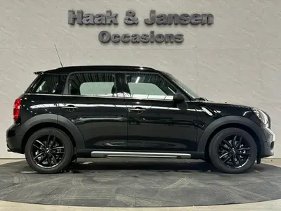 MINI Countryman - Thumbnail 6