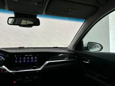 Kia e-Niro - Thumbnail 11