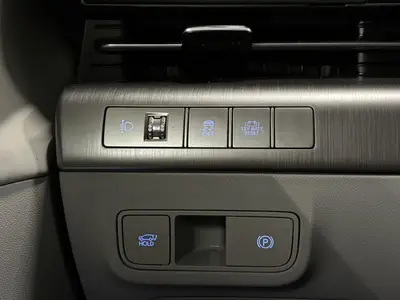 Hyundai Kona - Thumbnail 26