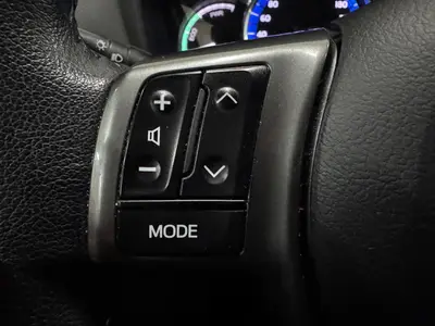 Toyota Yaris - Thumbnail 21