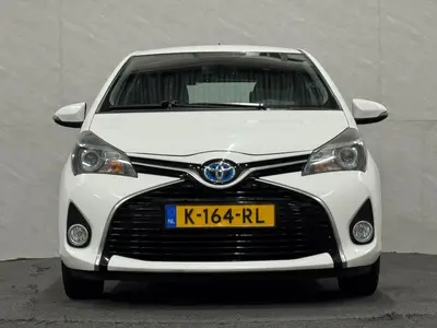 Toyota Yaris - Thumbnail 5