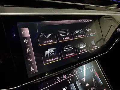 Audi A8 - Thumbnail 17