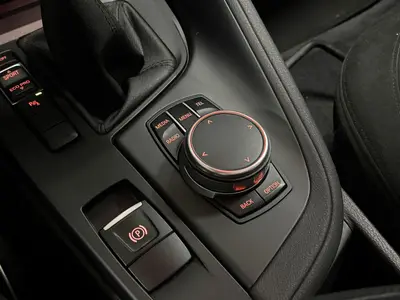 BMW X1 - Thumbnail 18